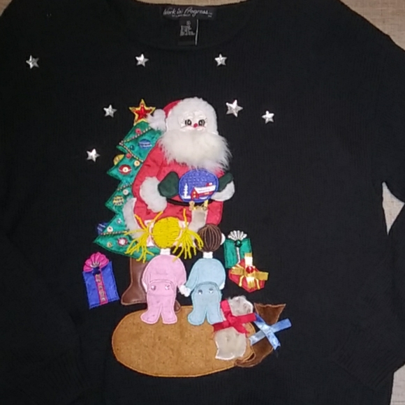 Christmas Sweater - Picture 1 of 6